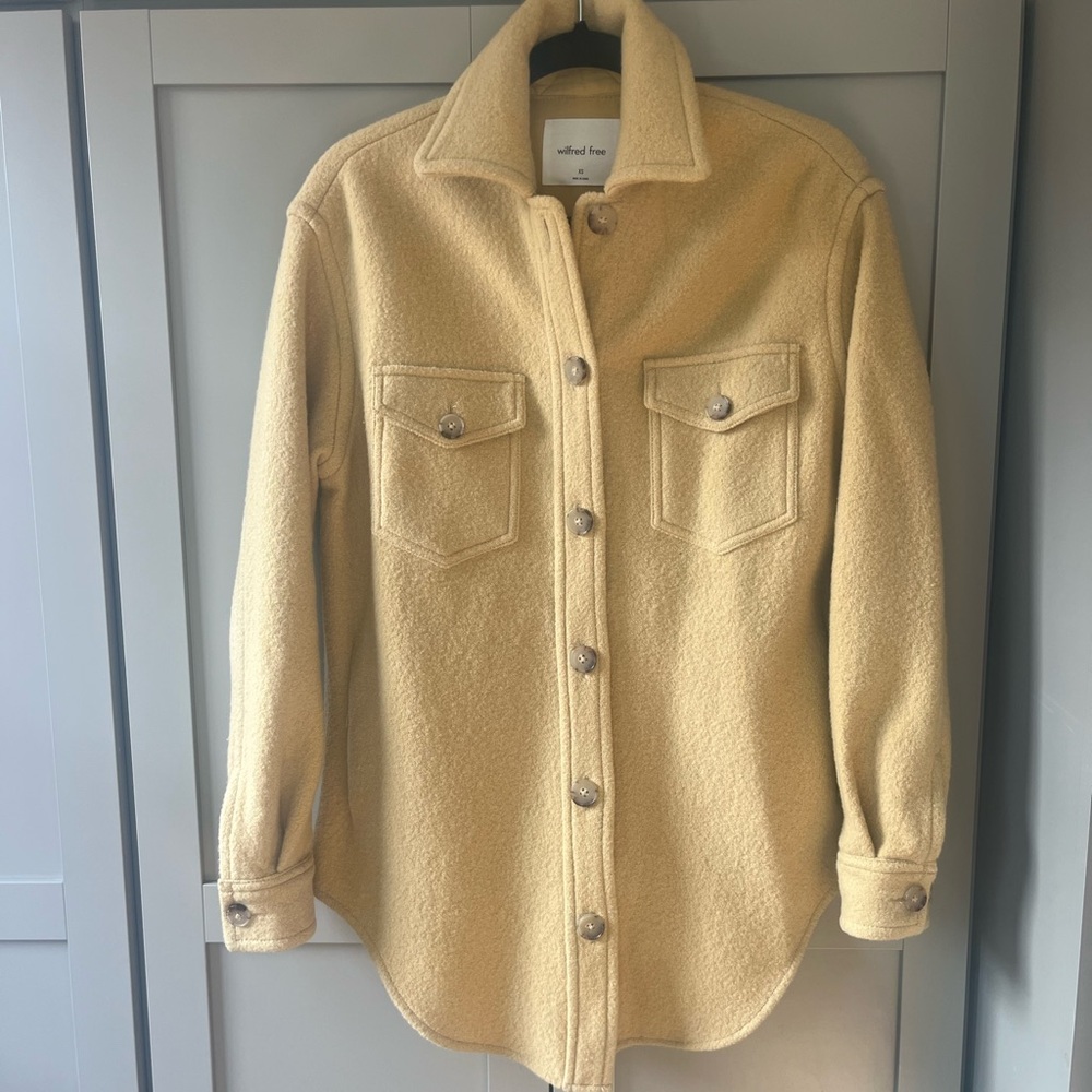 Aritzia Wilfred Wool Shirt Jacket (Wilfred free ganna)